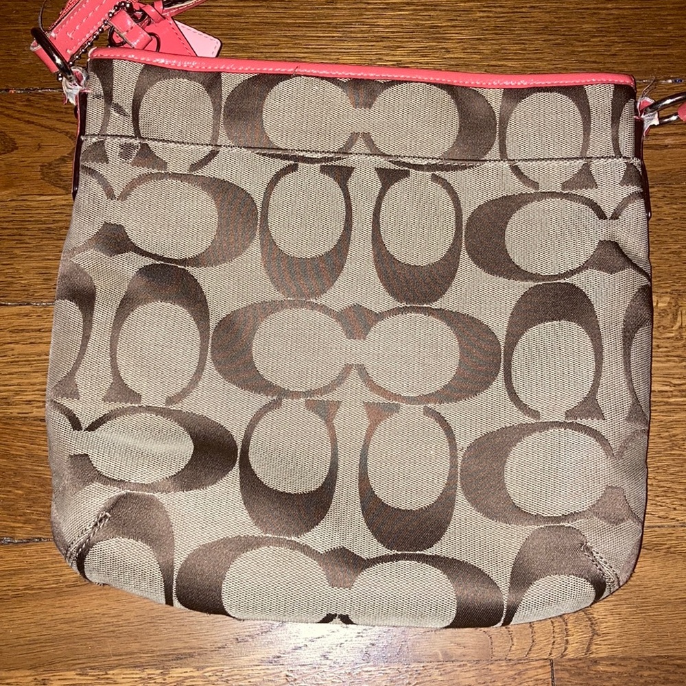 Coach Crossbody Bag - Picture 3 of 4